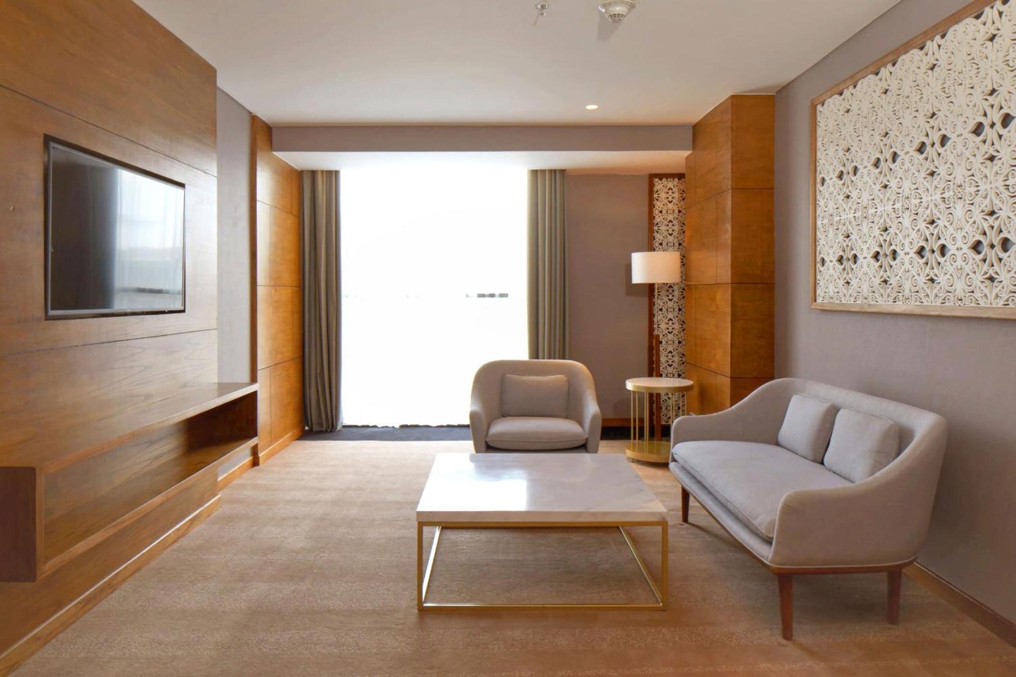 Four Points By Sheraton Balikpapan Exterior photo