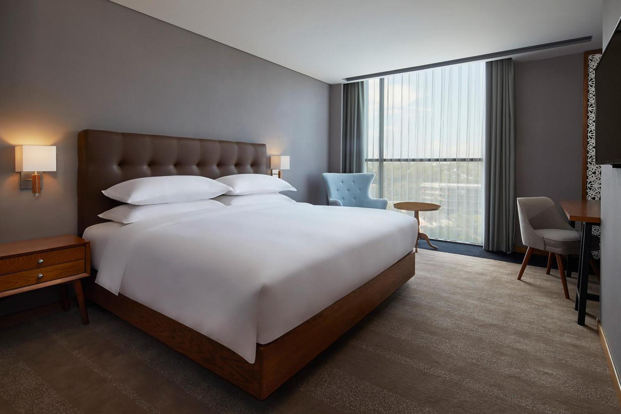 Four Points By Sheraton Balikpapan Exterior photo
